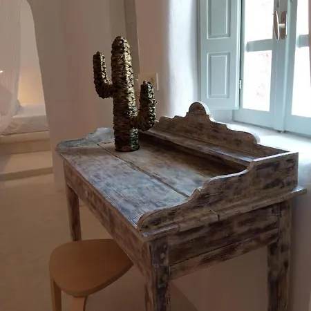 Sisyphus House In Santorini Semesterbostad